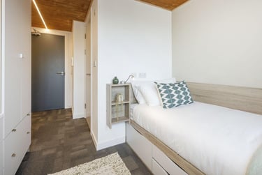 1 bed flat, North Road, City Centre, Lancaster, LA11NS - Image 1